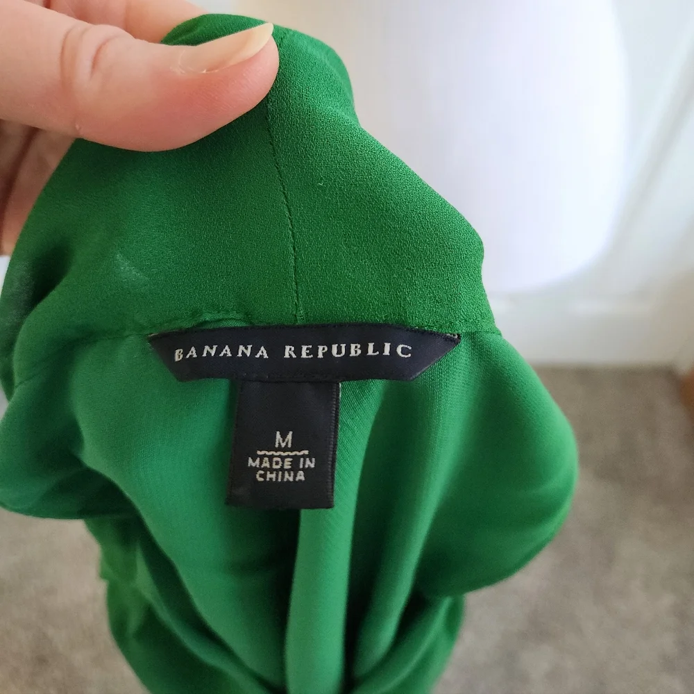 Banana Republic Tie-neck Top - Picture 5 of 6